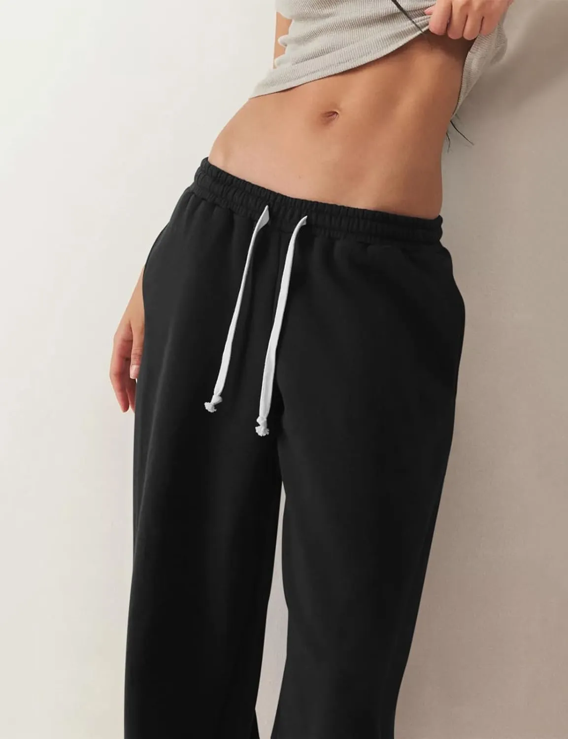HeSaYep Sweatpants for Women Baggy Drawstring Waisted Cinch Bottom Casual Loose Sweat Pants with Pockets