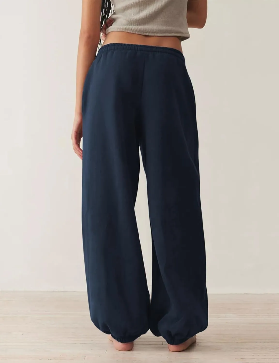 HeSaYep Sweatpants for Women Baggy Drawstring Waisted Cinch Bottom Casual Loose Sweat Pants with Pockets